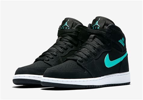 Hyper Jade Returns For The Next Grade School Air Jordan 1 - Air Jordans, Release Dates & More ...