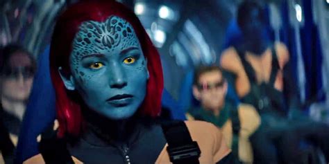 Why Dark Phoenix Showed Mystique's Death in Trailer | CBR