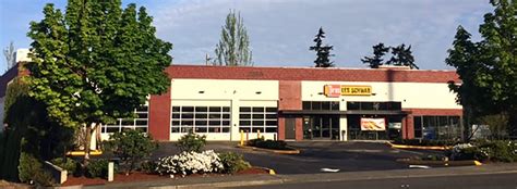 Redmond, WA Tire Shop | 98052 | 2355 Bel Red Rd - Les Schwab