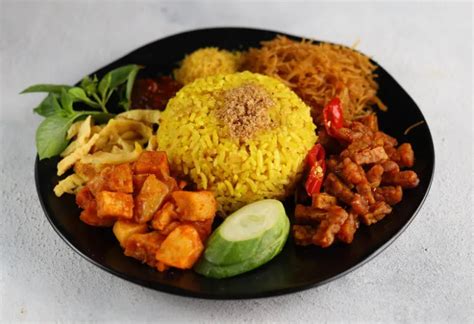 Cara Membuat Nasi Kuning Rice Cooker - Homecare24