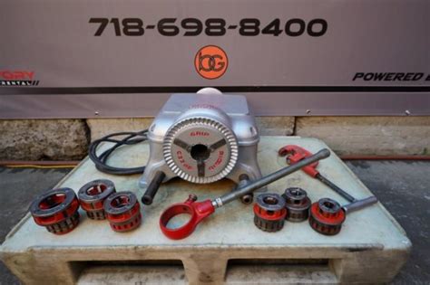 Ridgid 400 Pipe Threader Threading Machine and 12R Die Set 1/2 to 2 inch Nice in New York, NY, USA