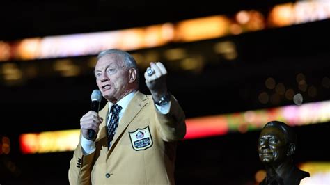 Jerry Jones Receives His Hall Of Fame Ring