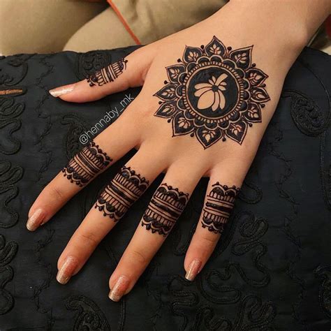 Minimalistic Mandala Mehendi Designs For Intimate Weddings