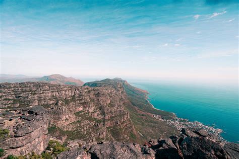 How to Beat the Crowds at Table Mountain National Park - Ashley Renne