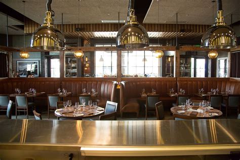 Take a Look Inside Oak Steakhouse, Now Open at Avalon - Eater Atlanta