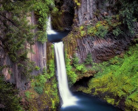 The North Umpqua River pours over Toketee Falls in two stages. Photograph by Larry Geddis | Fine ...