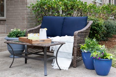 Patio Coffee Table Decor Ideas - Patio Furniture