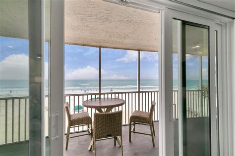 8 Beautiful Siesta Key Beachfront Condo Rentals For Your Vacation!