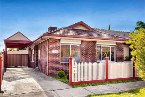 1/67 Milleara Road, Keilor East VIC 3033