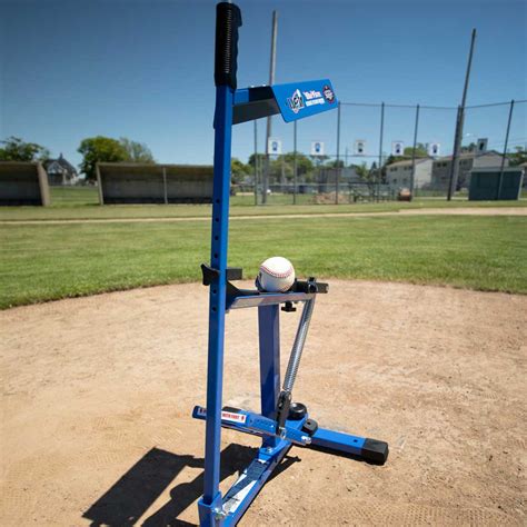 Louisville Slugger Blue Flame Portable Pitching Machine - Gamemaster Athletic LLC / Louisville ...