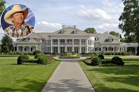 Remember When Alan Jackson Sold His Stunning Southern Manor?