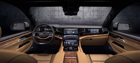 See the 2022 Jeep Wagoneer at the 2021 Atlanta auto show