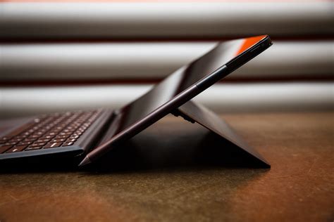 This rugged 2-in-1 Dell tablet is better for business - CNET