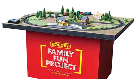 Hornby OO Family Fun Project Train Set & Layout Pack R1265