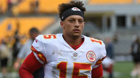 Patrick Mahomes Salary, Contract, and Age