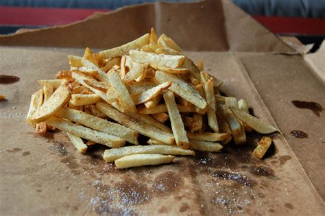 How to Make Deer Tallow French Fries - Home Grown | Hand Gathered