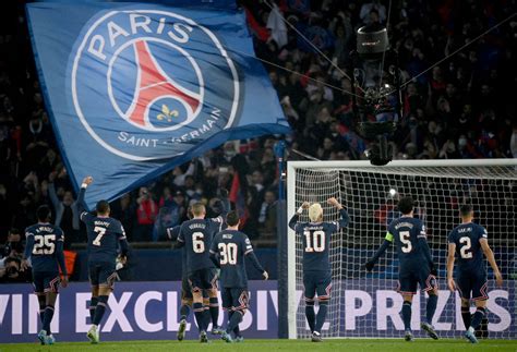 Video: Behind the Scenes of PSG's Epic Champions League Celebration ...