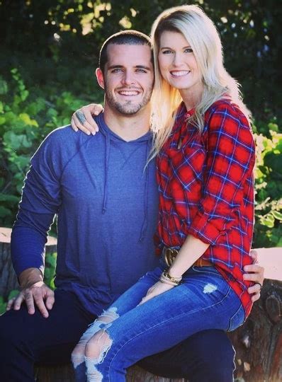 Know About Derek Carr; Brother, Stats, Net Worth, Wife, Contract