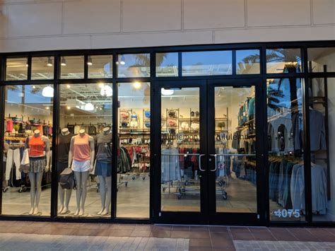 Is Visiting a lululemon Outlet Worth It? | Schimiggy Reviews