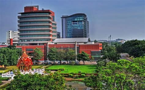 Colourful Campus of Thailand's Rangsit University