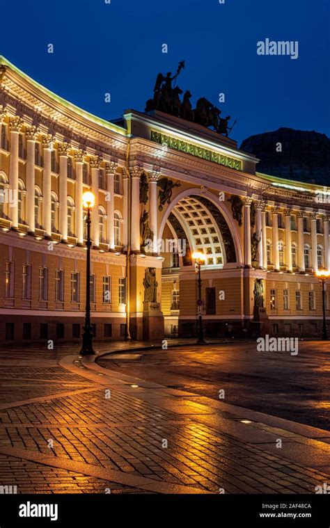 St. Petersburg, Palace Square, night view, lights, reflections Stock ...