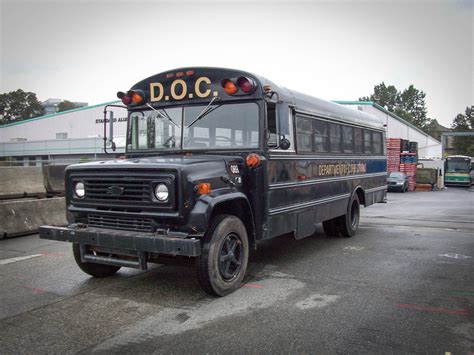 Prison Bus 605 Chevy Thomas Rentals | Picture & Movie Buses, Prison ...