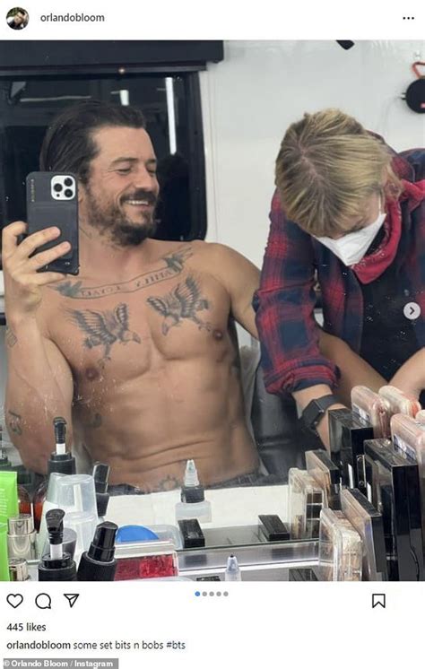 Orlando Bloom shows off his muscles and chest tattoos in a shirtless selfie from movie set ...