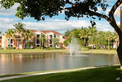 Miramar Lakes - Miramar, FL | Apartment Finder