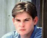 Henry Thomas biography and filmography | Henry Thomas movies