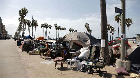 Venice Beach residents blast Los Angeles officials over crime, homeless ...