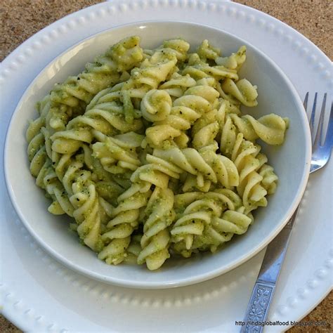 Vegetarian Indian Slow Cooker: Rotini Pasta In Broccoli Sauce