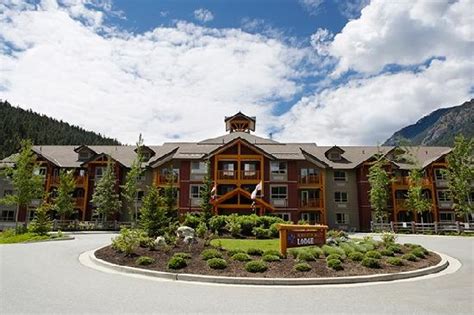 PEMBERTON VALLEY LODGE - Updated 2024 Prices & Hotel Reviews (British Columbia)