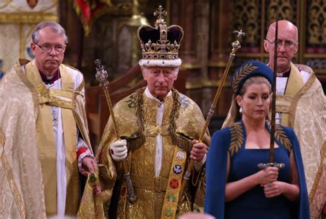 PICS: King Charles III crowned in UK's first coronation in 7 decades