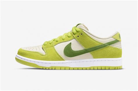 Nike SB Dunk Low "Green Apple" Release Date | SoleSavy