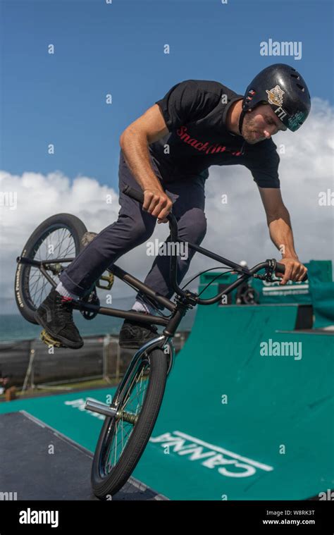 BMX tricks on a half pipe Stock Photo - Alamy