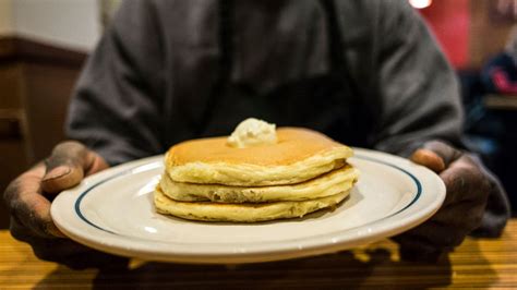 IHOP offers free short stack for National Pancake Day 2023 | FOX 5 New York