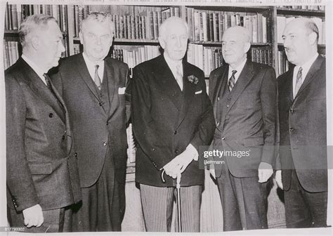 Ministers sworn in to new Cabinet posts. Shown after swearing-in ...