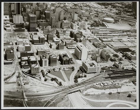 [Aerial View of Dealey Plaza and Surrounding Area] - The Portal to ...