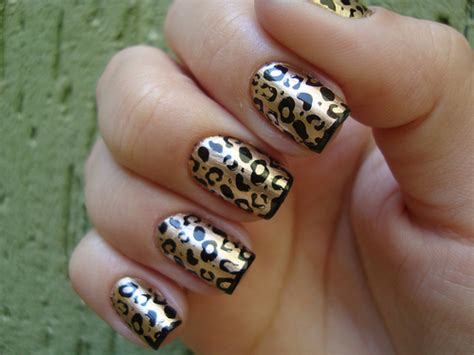 How to Paint Cheetah Print Nails ~ Divas Stalk