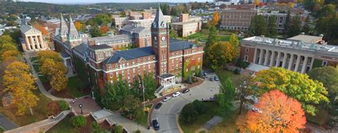 College of the Holy Cross - Top University in United States of America - GoToUniversity