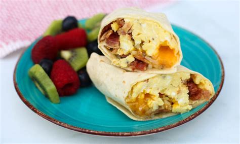 Easy Breakfast Burritos {Freezing Instructions + Pro Tips!}