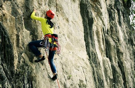 Rock Climbing Tips for Beginners - Prim Mart