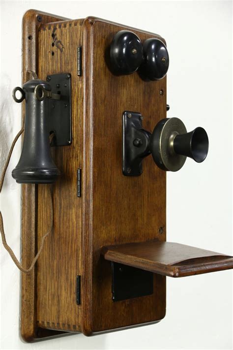 Early 1900's Antique Oak Wall Telephone, Signed Leich, Genoa, IL | Antique phone, Wall telephone ...
