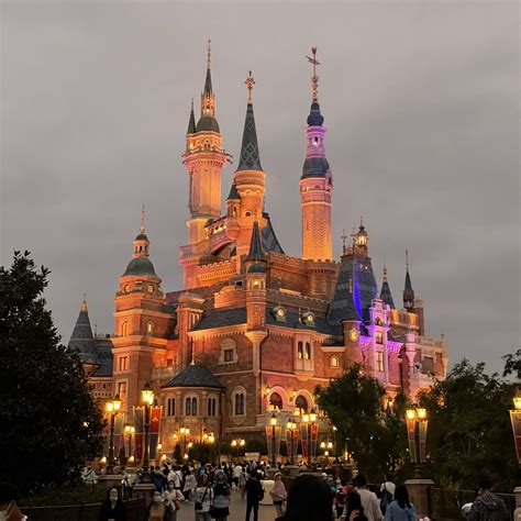 Shanghai Disney Resort Travel Guide 2024 - Things to Do, What To Eat & Tips | Trip.com