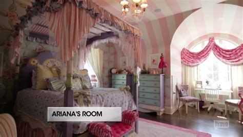 Kim Zolciak-Biermann House Tour: Photos of Georgia Home | In Touch Weekly