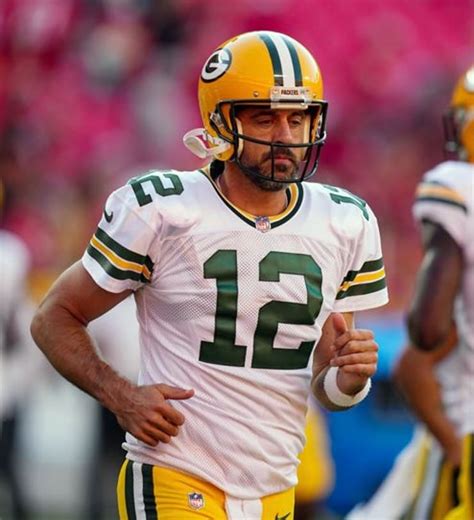 Aaron Rodgers: "Other NFC North teams think it's their year"