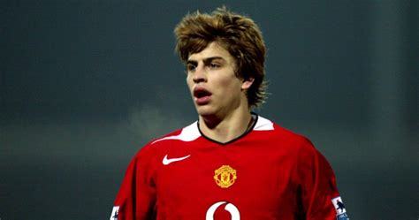 Gerard-Pique-Manchester-United - Planet Football