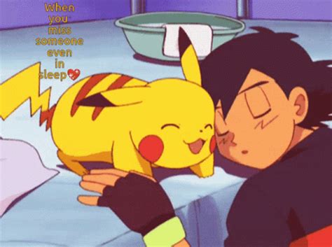 Pikachu And Ash GIFs | Tenor