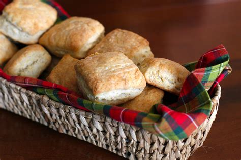 Southern Buttermilk Biscuits Recipe