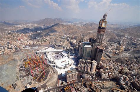 Mecca, Why It Is Called A Holy City? And What Its Virtues? - Traveldigg.com